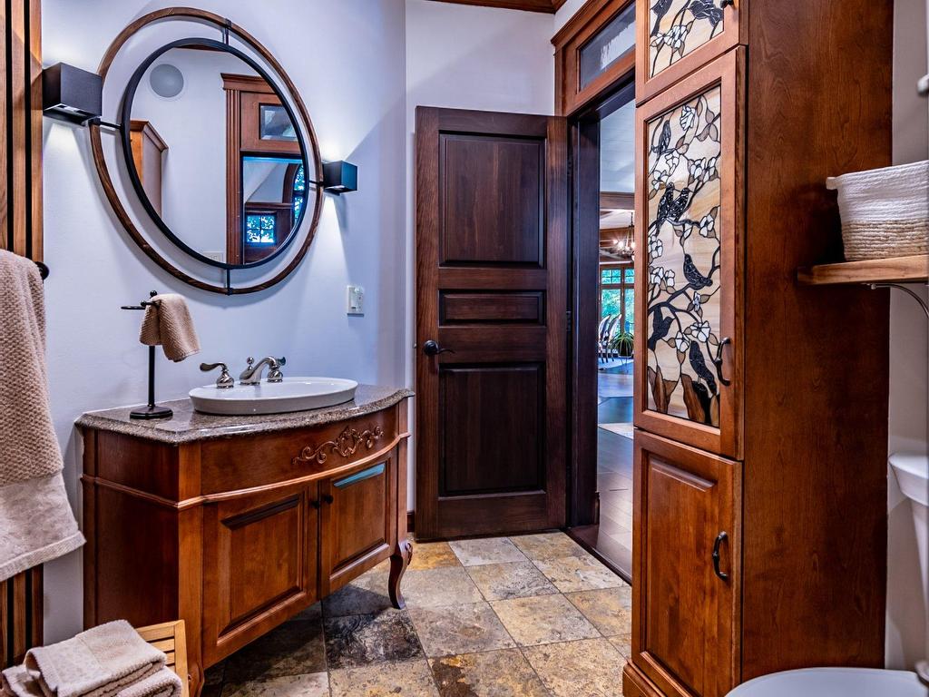 









885


Rue de la Poudrière

,
Shawinigan,




QC
G0X1L0

