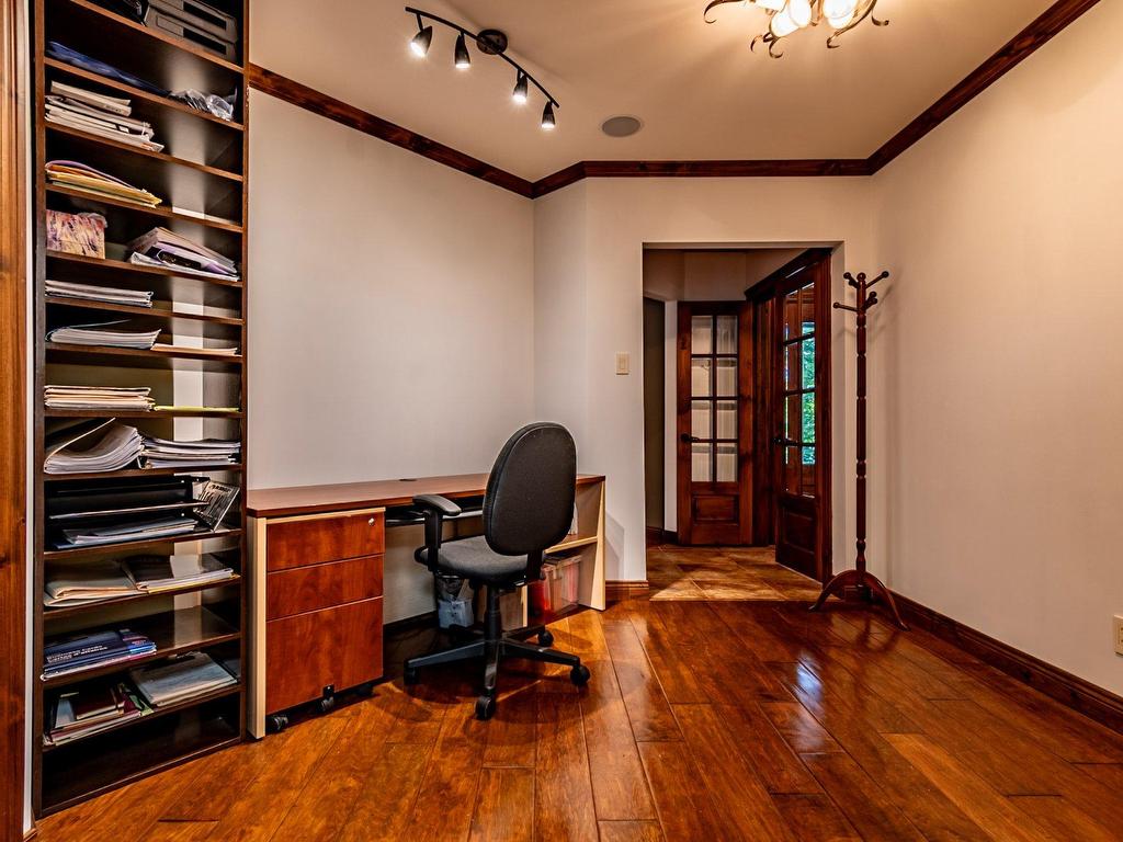 









885


Rue de la Poudrière

,
Shawinigan,




QC
G0X1L0

