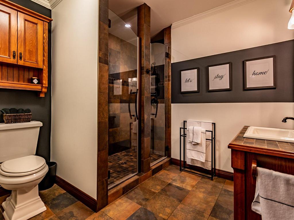 









885


Rue de la Poudrière

,
Shawinigan,




QC
G0X1L0

