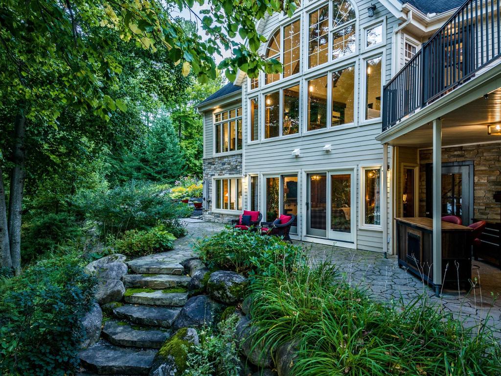 









885


Rue de la Poudrière

,
Shawinigan,




QC
G0X1L0

