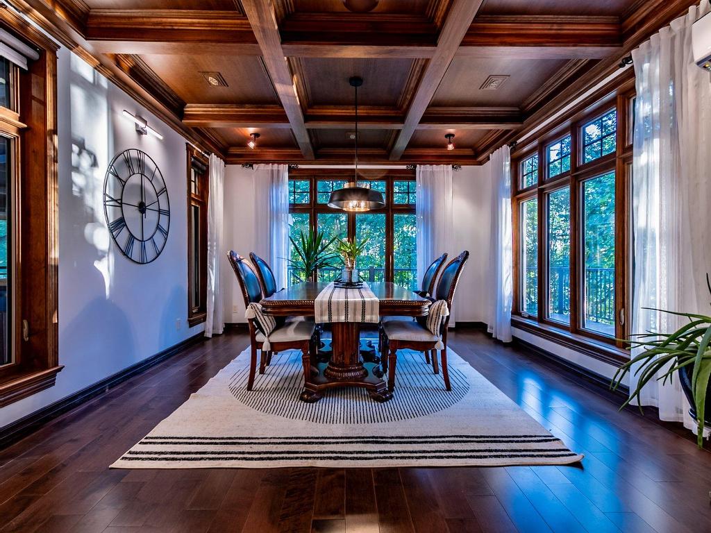 









885


Rue de la Poudrière

,
Shawinigan,




QC
G0X1L0


