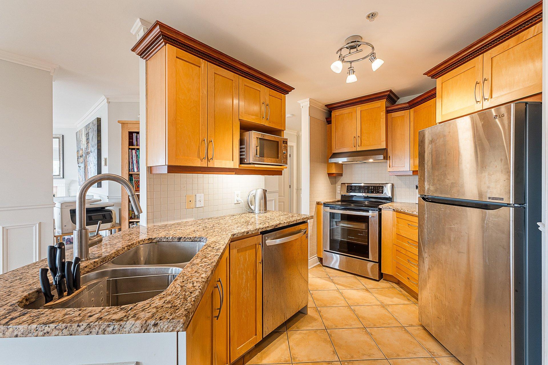 









60


Rue du Lac

, 201,
Magog,




QC
J1X1X5

