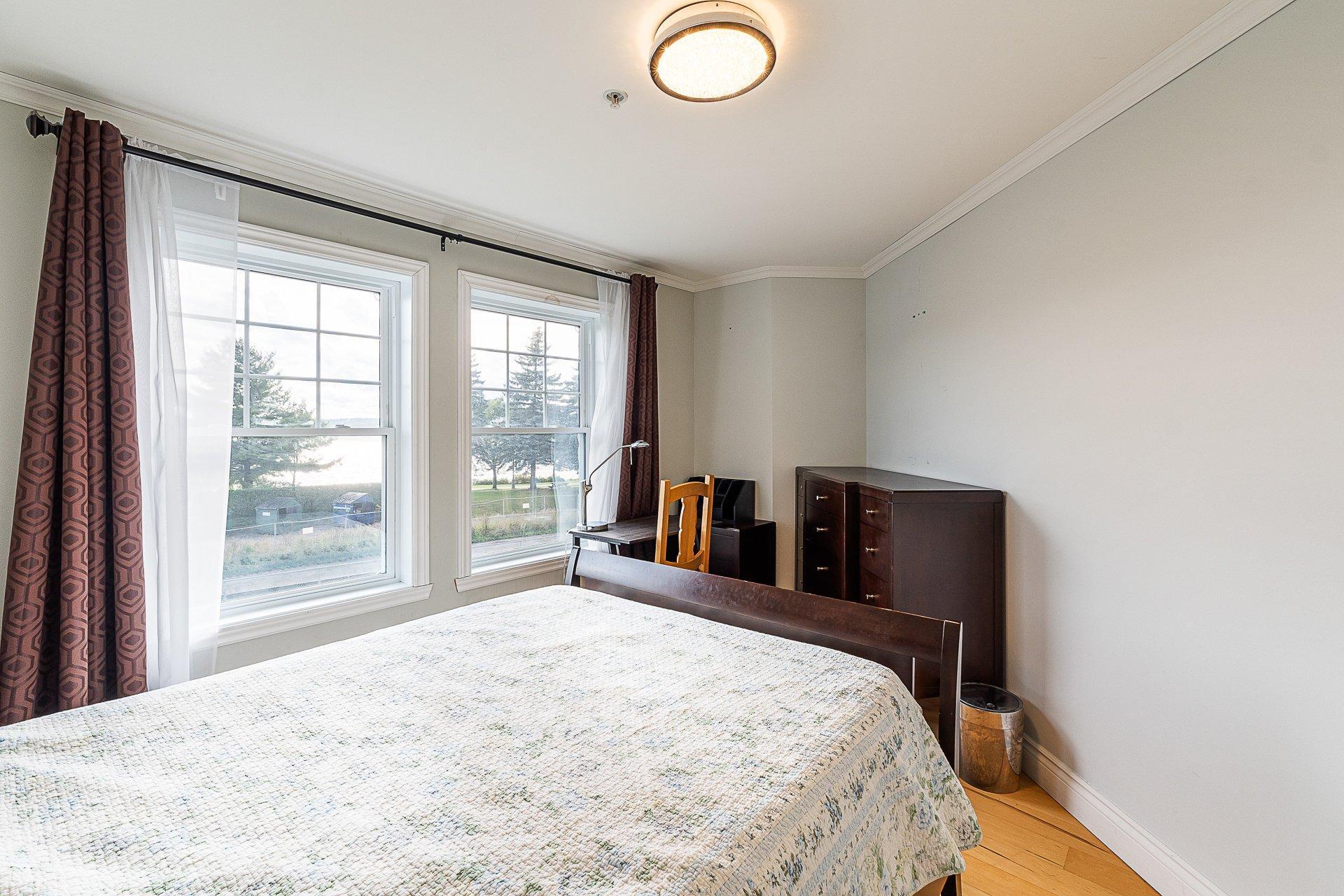 









60


Rue du Lac

, 201,
Magog,




QC
J1X1X5

