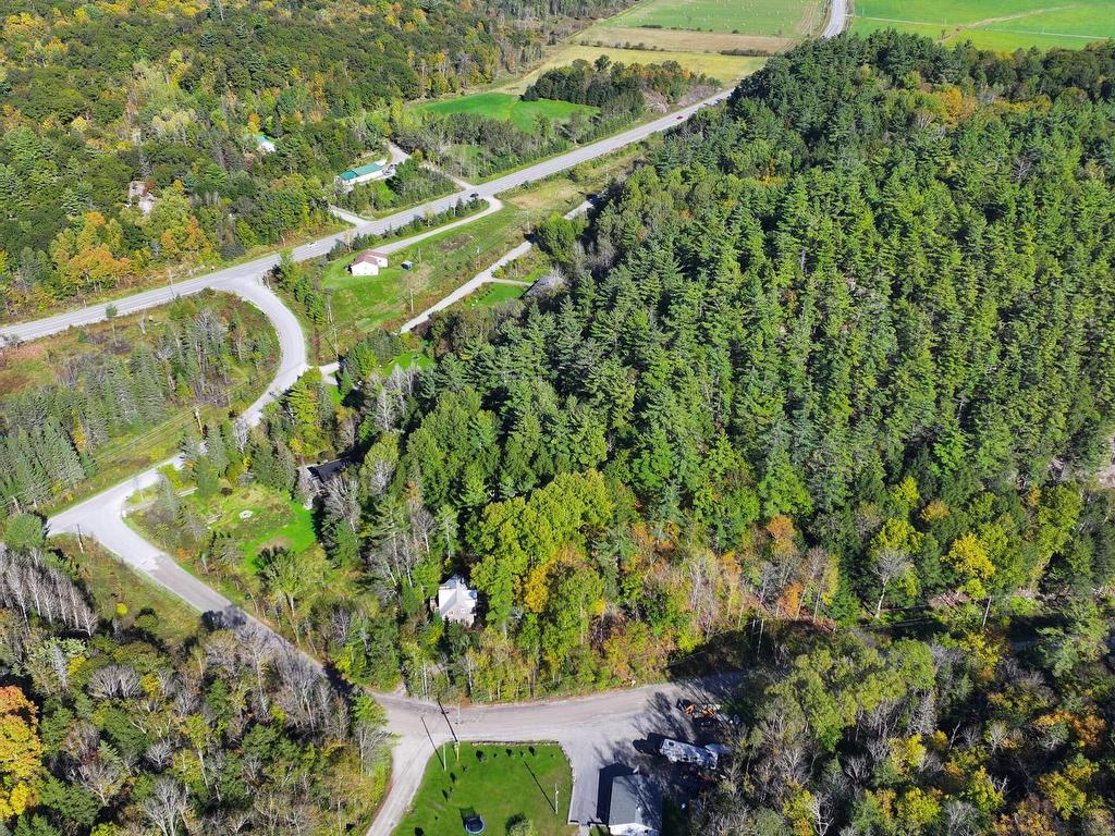 









5


Ch. Karen

,
La Pêche,







QC
J0X3G0

