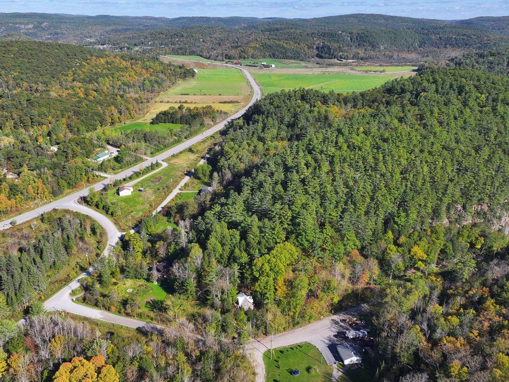









5


Ch. Karen

,
La Pêche,







QC
J0X3G0


