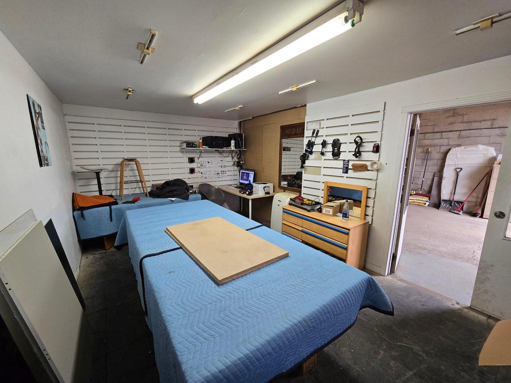 









1481


Rue Cunard

,
Laval (Chomedey),




QC
H7S2H8

