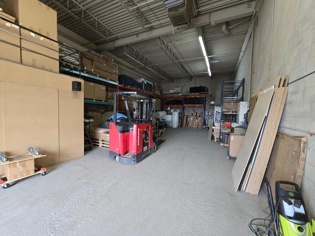 









1481


Rue Cunard

,
Laval (Chomedey),




QC
H7S2H8

