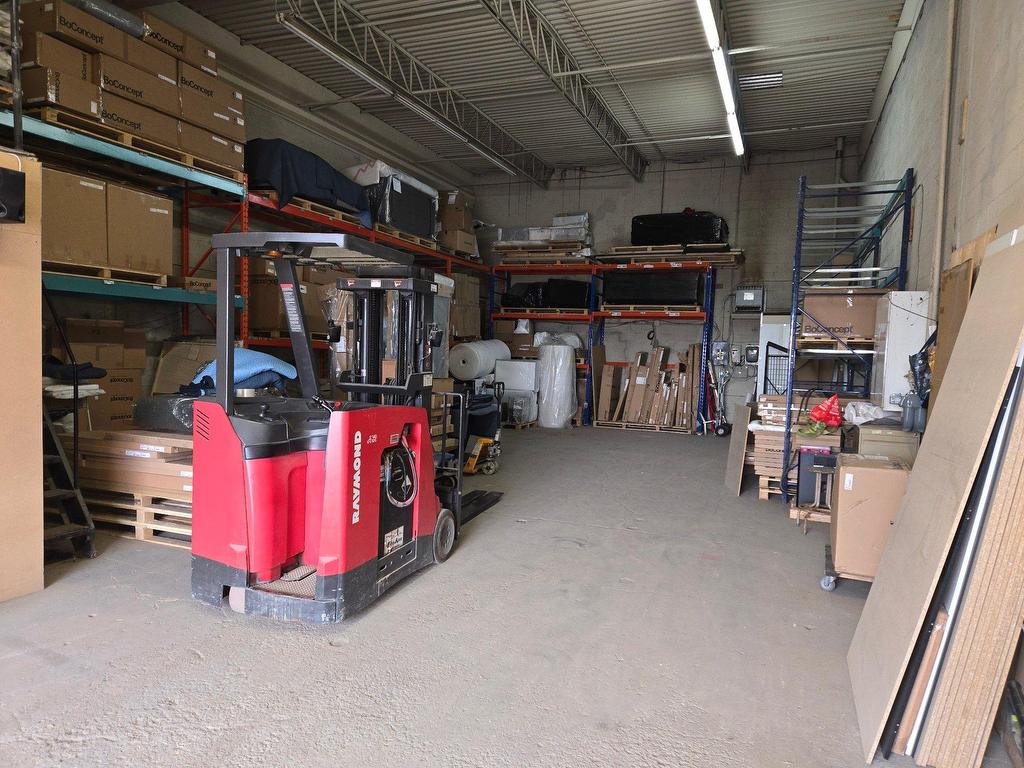 









1481


Rue Cunard

,
Laval (Chomedey),




QC
H7S2H8

