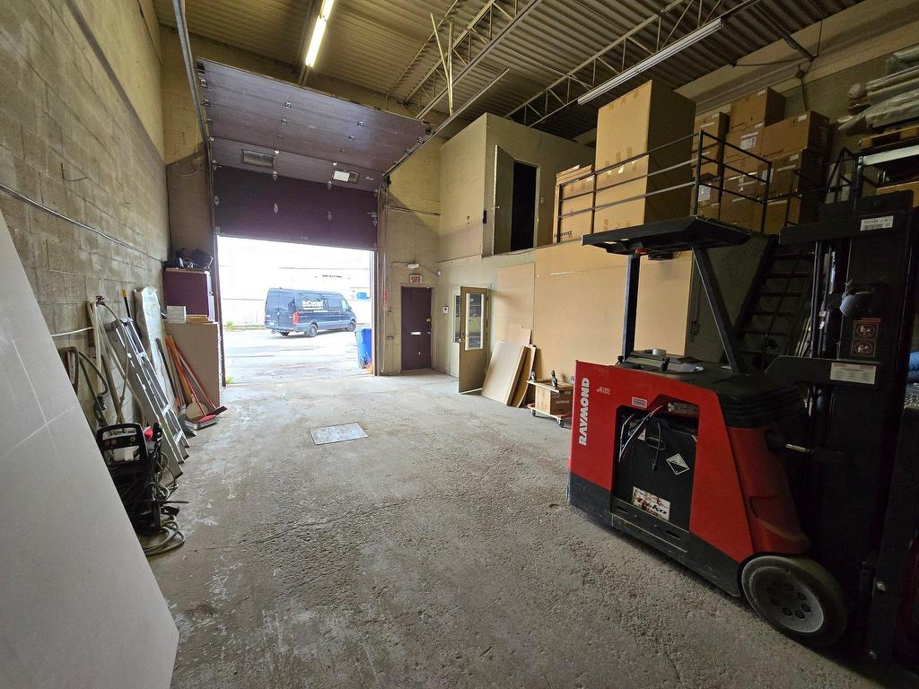 









1481


Rue Cunard

,
Laval (Chomedey),




QC
H7S2H8

