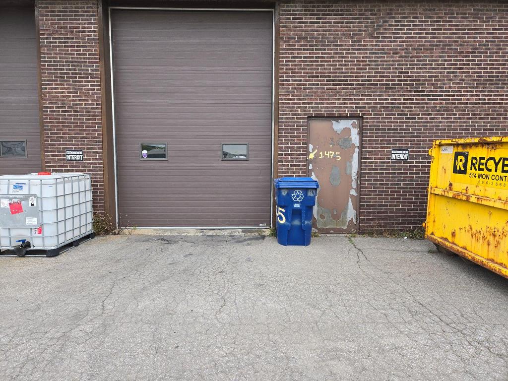 









1475


Rue Cunard

,
Laval (Chomedey),




QC
H7S2H8

