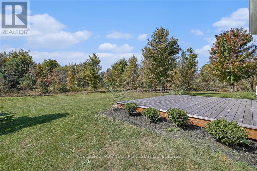 












49 AUTUMN DRIVE

,
Rideau Lakes,




Ontario
K7A4S5


