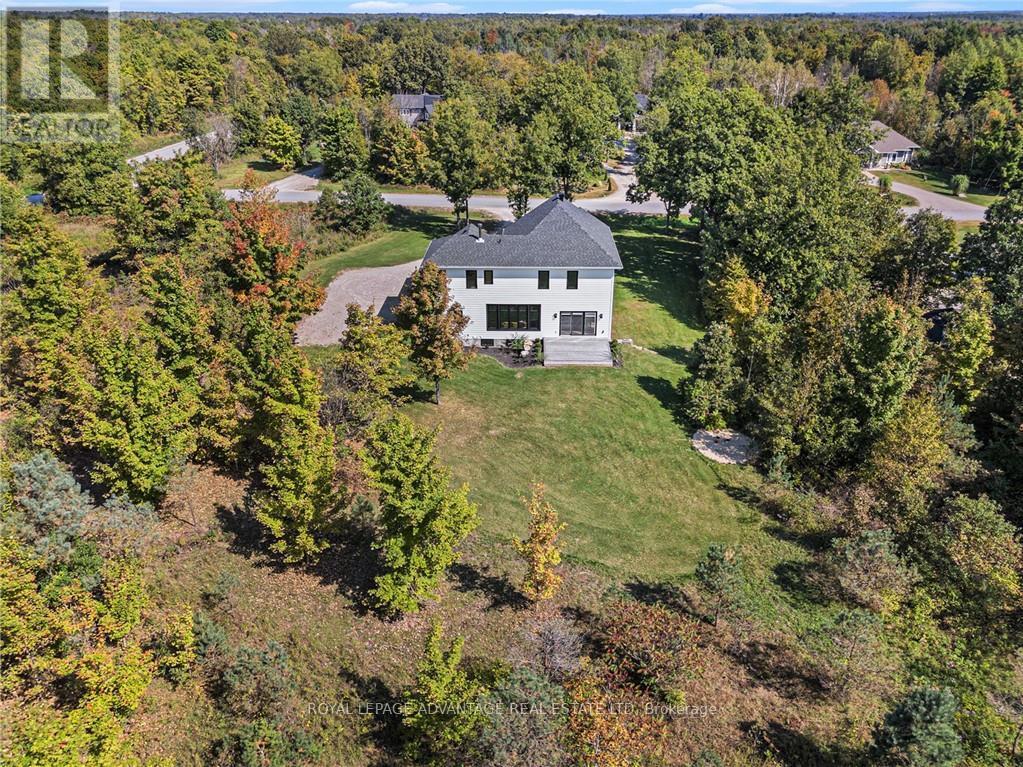 












49 AUTUMN DRIVE

,
Rideau Lakes,




Ontario
K7A4S5

