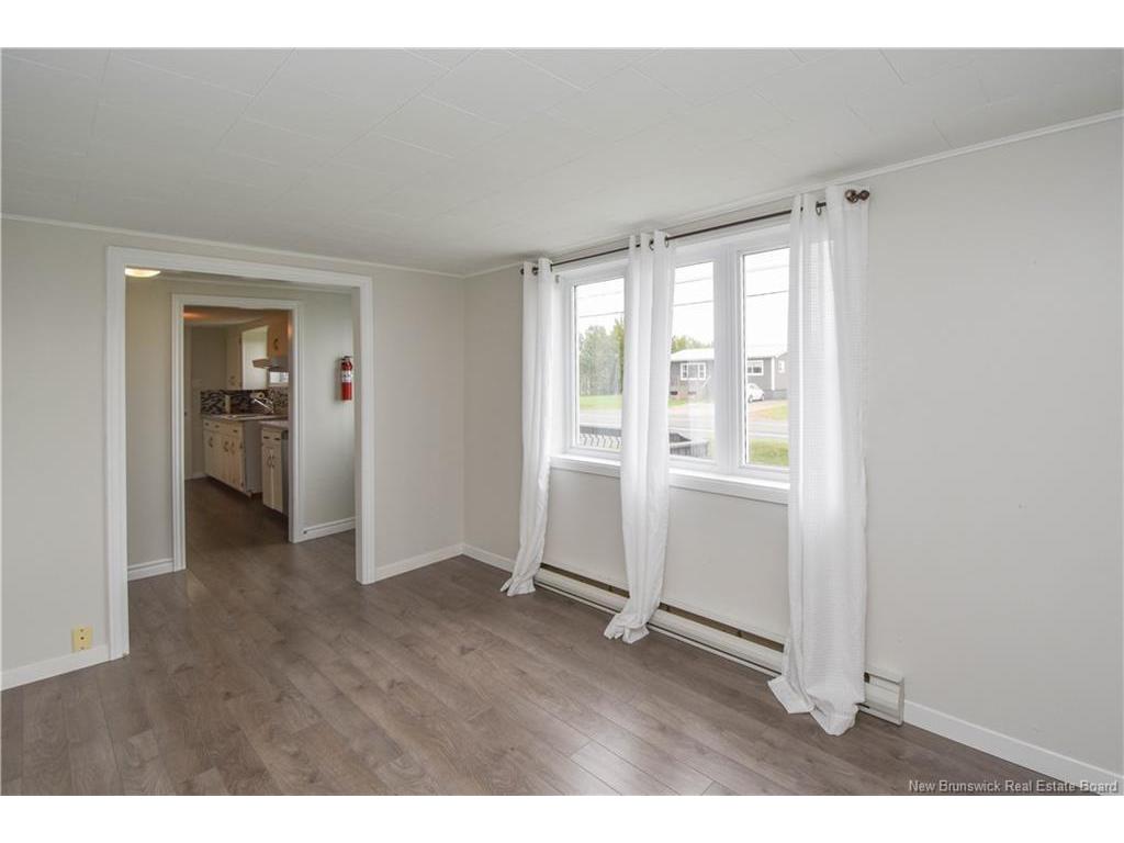 









5883


340

RTE,
Haut-Paquetville,




NB
E8R 1S9

