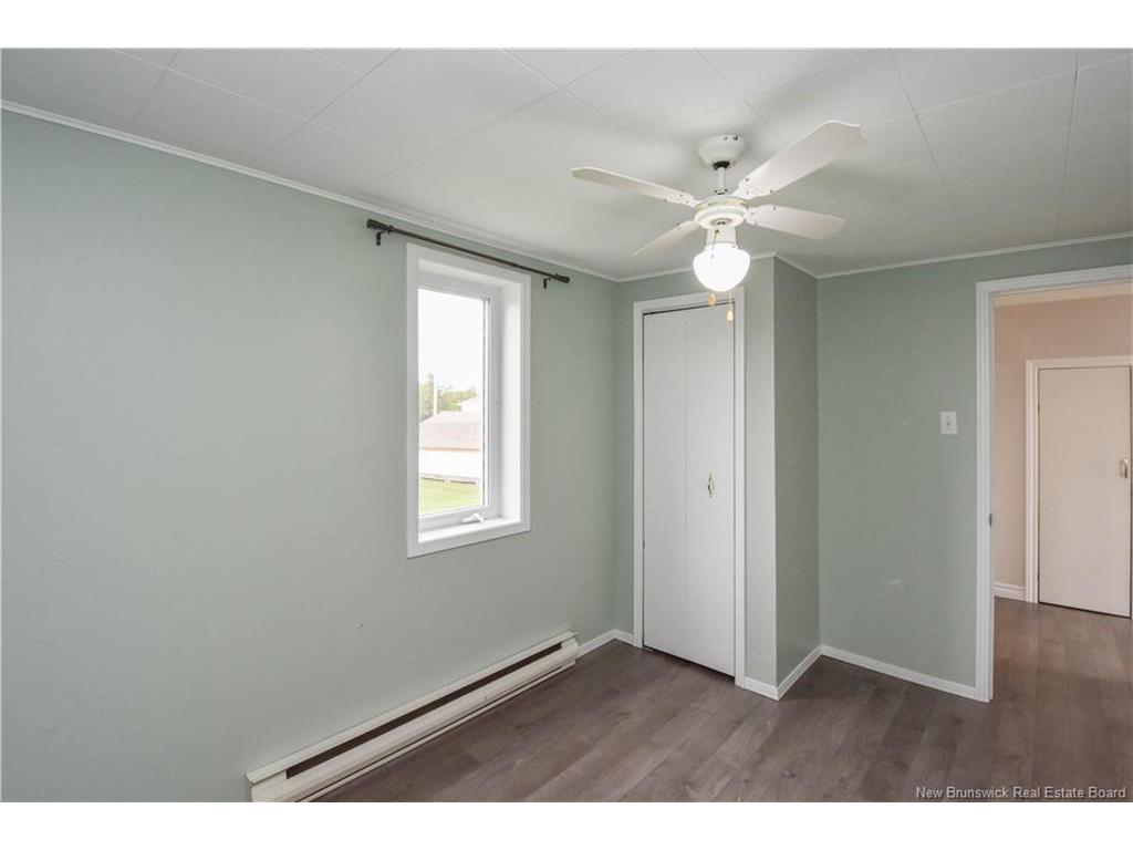 









5883


340

RTE,
Haut-Paquetville,




NB
E8R 1S9


