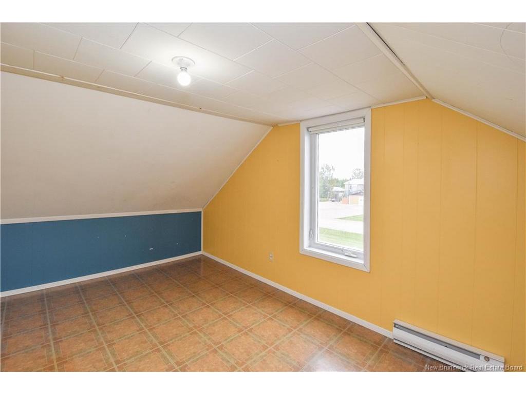 









5883


340

RTE,
Haut-Paquetville,




NB
E8R 1S9

