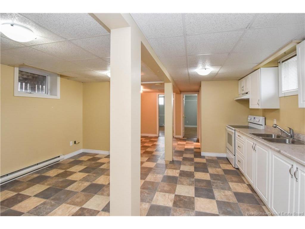 









5883


340

RTE,
Haut-Paquetville,




NB
E8R 1S9

