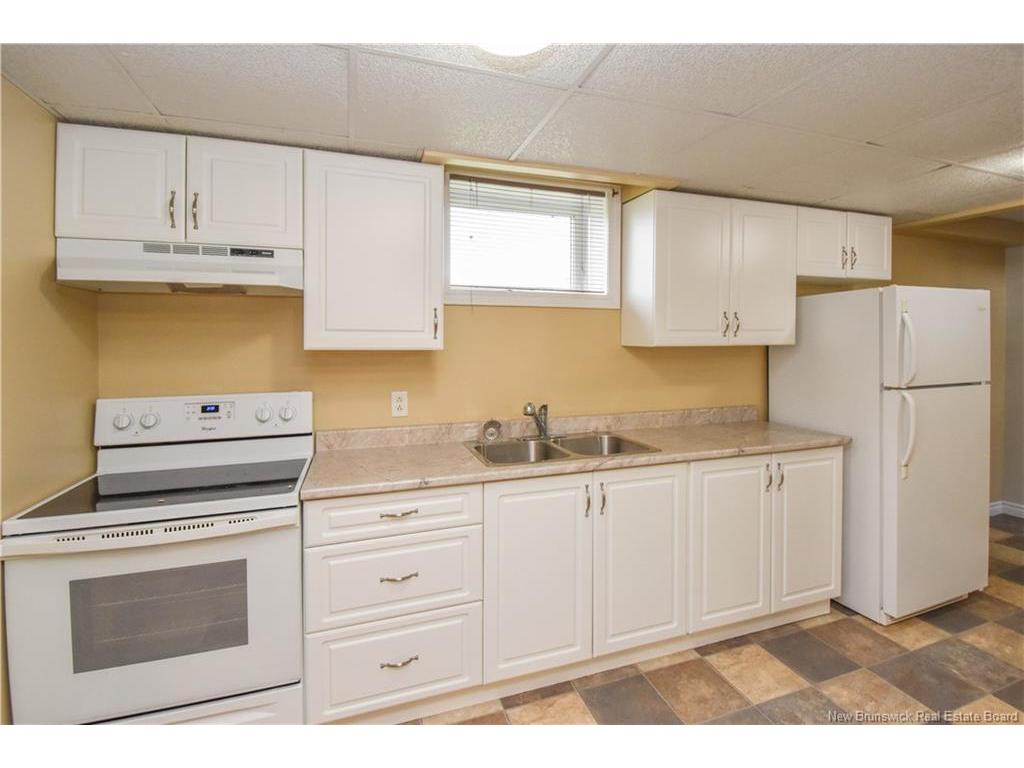 









5883


340

RTE,
Haut-Paquetville,




NB
E8R 1S9

