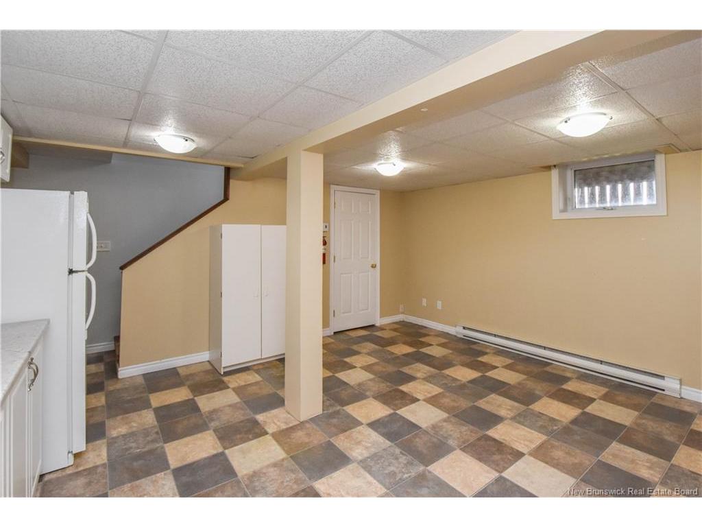 









5883


340

RTE,
Haut-Paquetville,




NB
E8R 1S9

