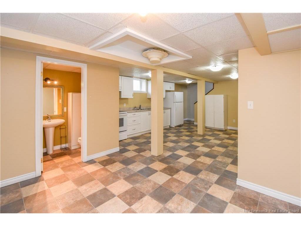 









5883


340

RTE,
Haut-Paquetville,




NB
E8R 1S9

