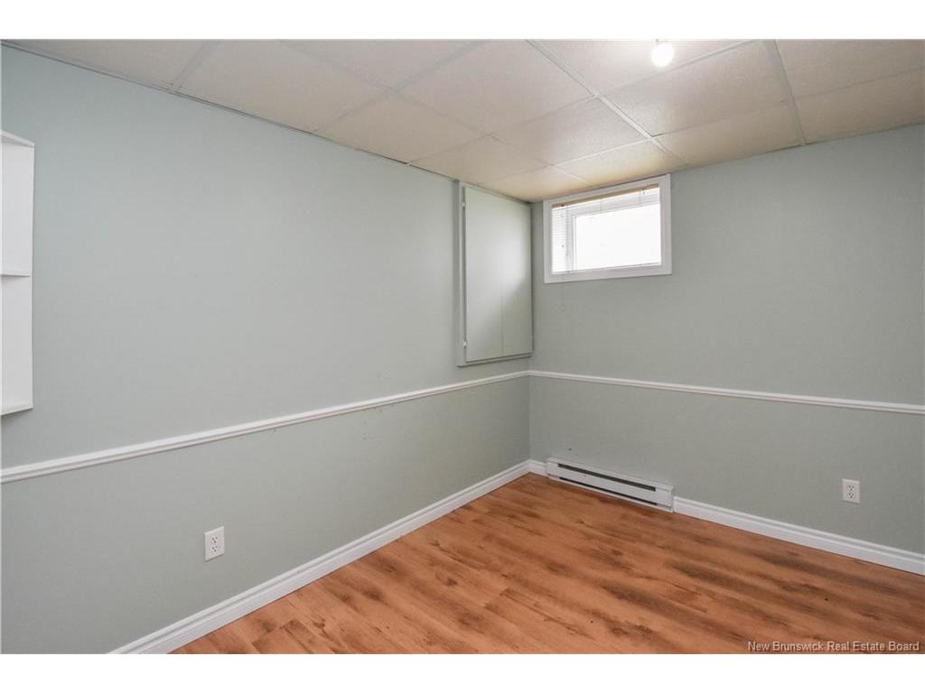 









5883


340

RTE,
Haut-Paquetville,




NB
E8R 1S9

