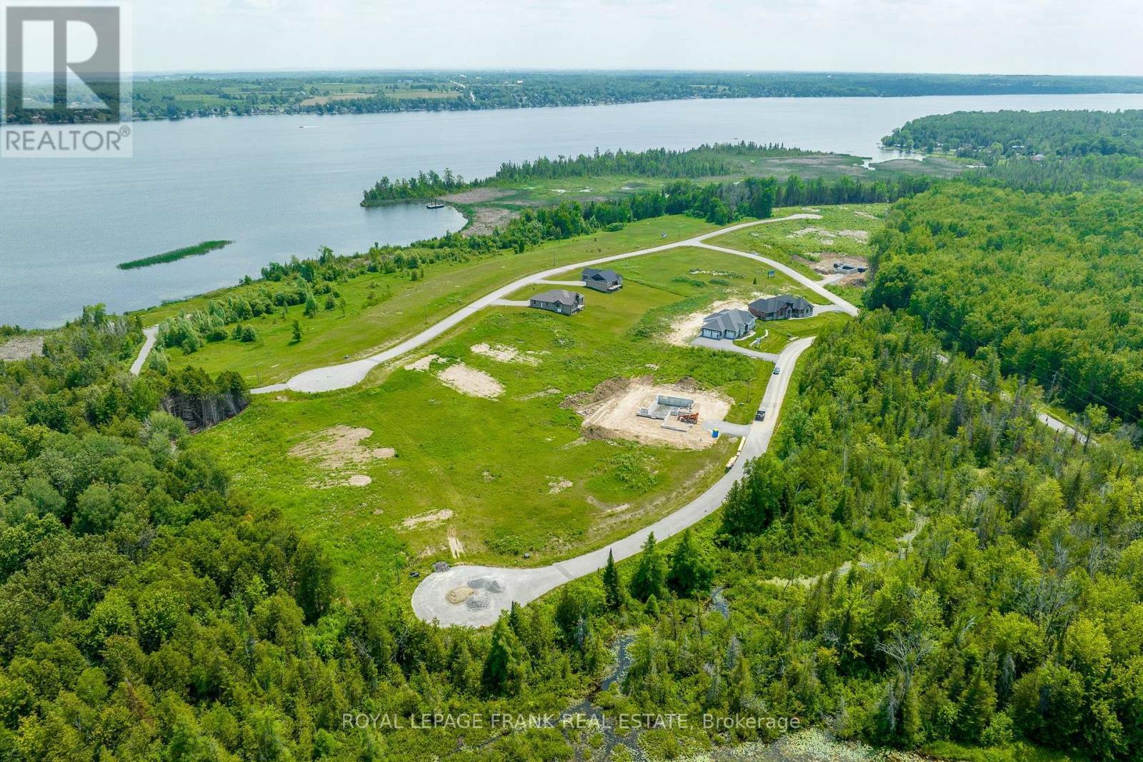 












7 AVALON DRIVE

,
Kawartha Lakes (Verulam),




Ontario
K0M1N0

