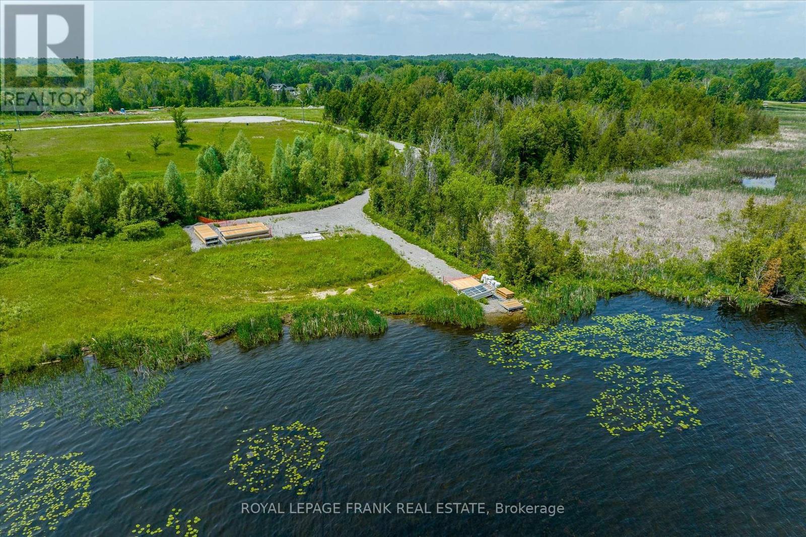 












7 AVALON DRIVE

,
Kawartha Lakes (Verulam),




Ontario
K0M1N0

