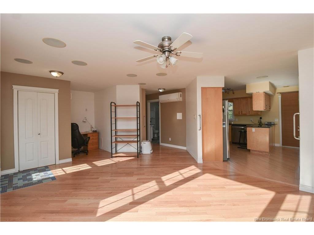









149


4e

ST,
Shippagan,




NB
E8S 1A9

