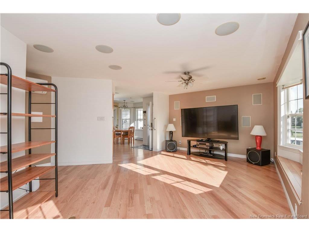 









149


4e

ST,
Shippagan,




NB
E8S 1A9

