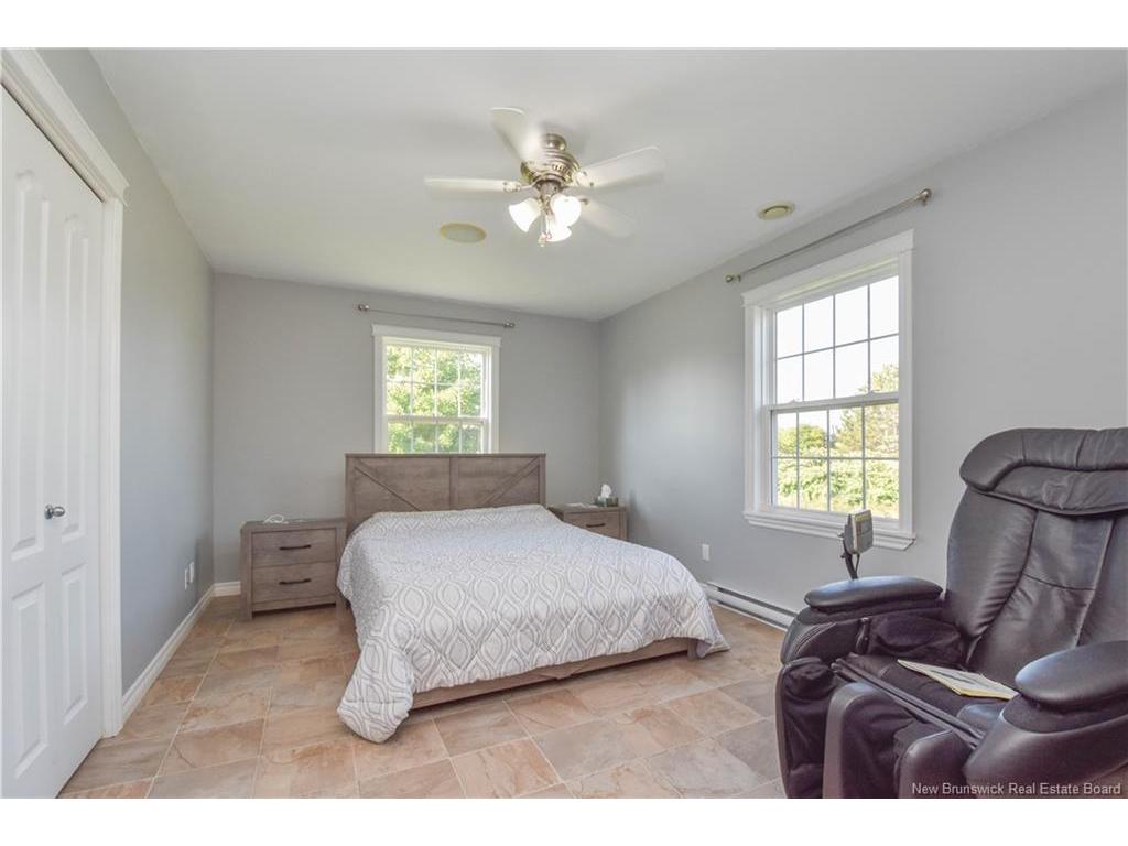 









149


4e

ST,
Shippagan,




NB
E8S 1A9

