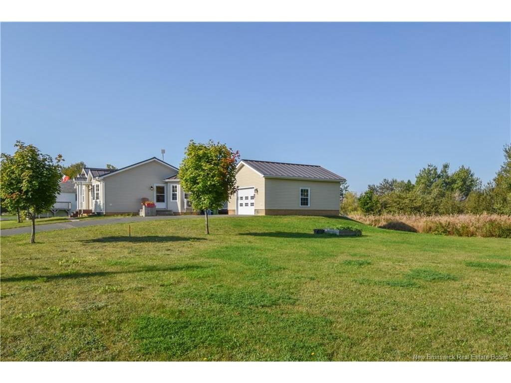 









149


4e

ST,
Shippagan,




NB
E8S 1A9

