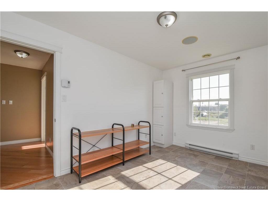 









149


4e

ST,
Shippagan,




NB
E8S 1A9

