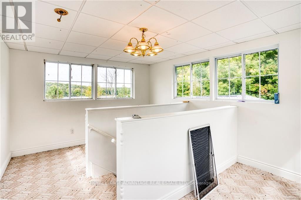 












1215 NARROWS LOCK ROAD

,
Rideau Lakes,




Ontario
K0G1V0


