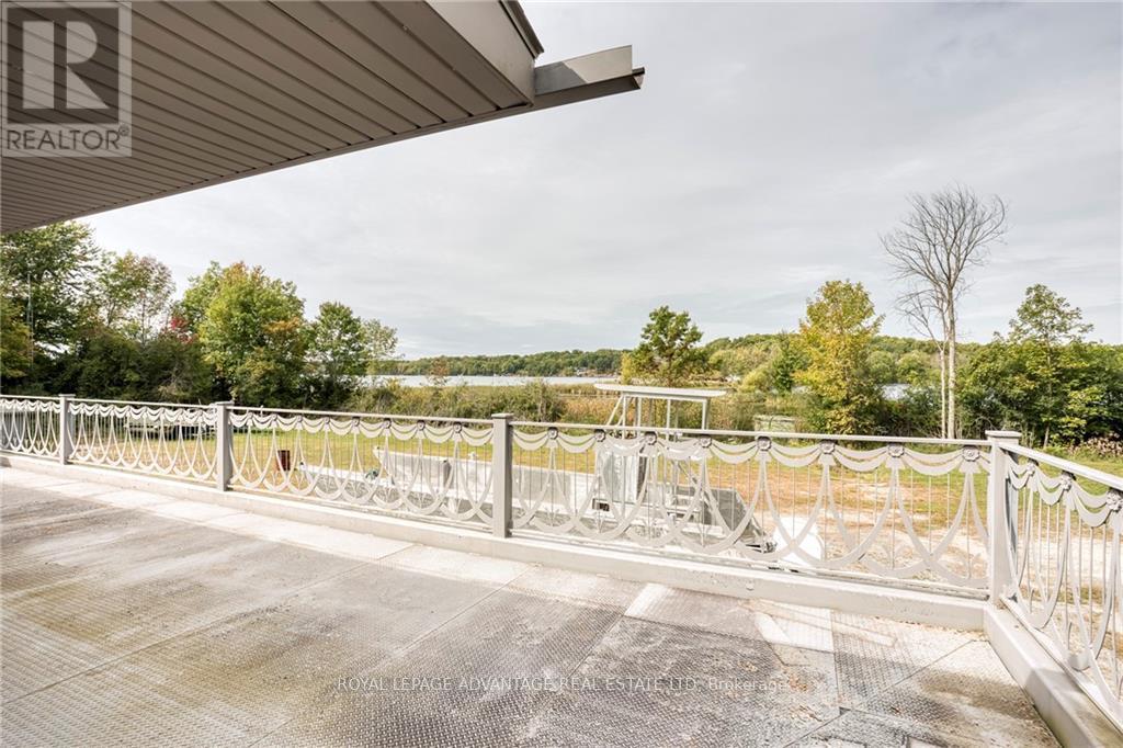 












1215 NARROWS LOCK ROAD

,
Rideau Lakes,




Ontario
K0G1V0

