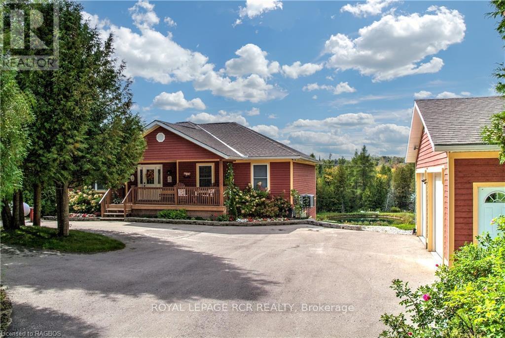 












495190 TRAVERSTON ROAD

,
West Grey,




Ontario
N0C1H0

