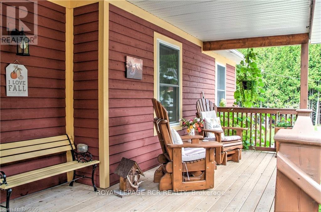 












495190 TRAVERSTON ROAD

,
West Grey,




Ontario
N0C1H0

