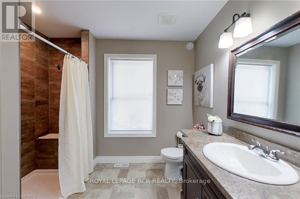 












495190 TRAVERSTON ROAD

,
West Grey,




Ontario
N0C1H0

