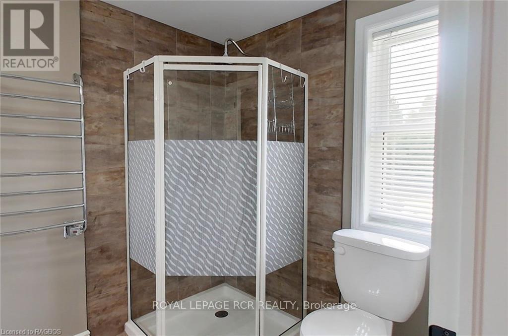 












495190 TRAVERSTON ROAD

,
West Grey,




Ontario
N0C1H0

