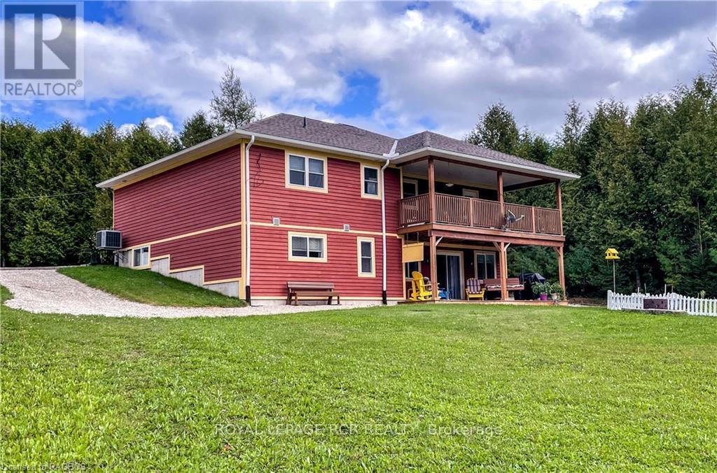 












495190 TRAVERSTON ROAD

,
West Grey,




Ontario
N0C1H0

