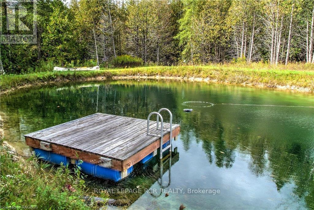












495190 TRAVERSTON ROAD

,
West Grey,




Ontario
N0C1H0

