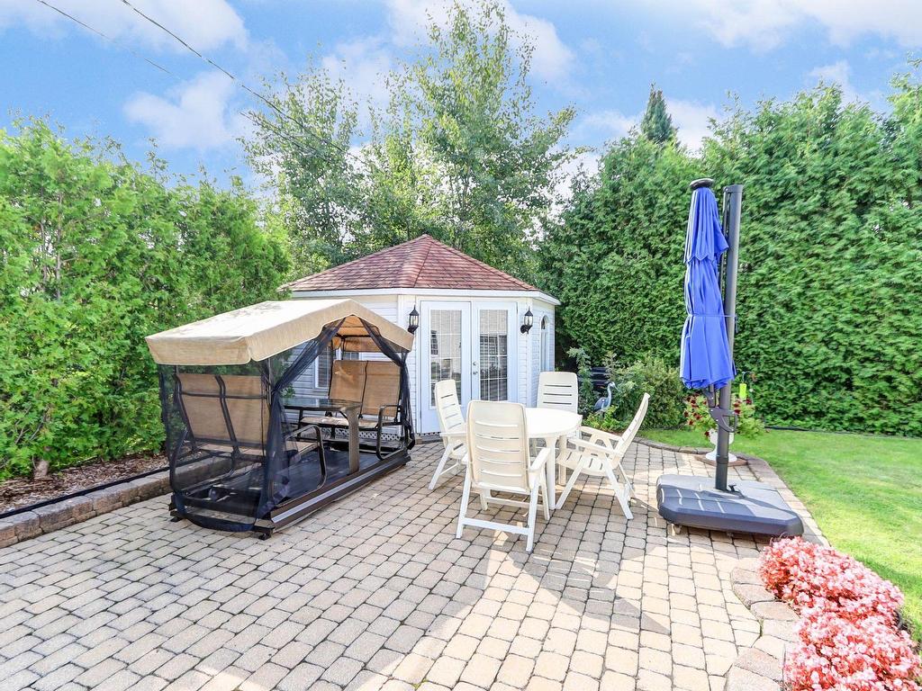 









595


Rue Joseph-Fortier

,
Saint-Jérôme,




QC
J7Z5Y3

