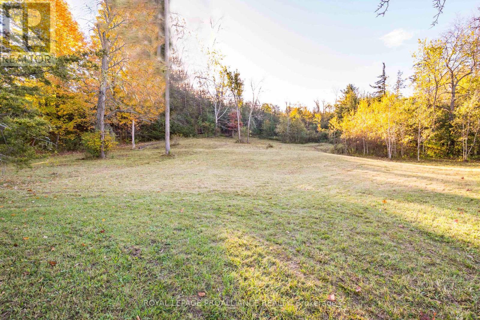 












863 GUNTER SETTLEMENT ROAD

,
Quinte West (Murray Ward),







Ontario
K8V5P6

