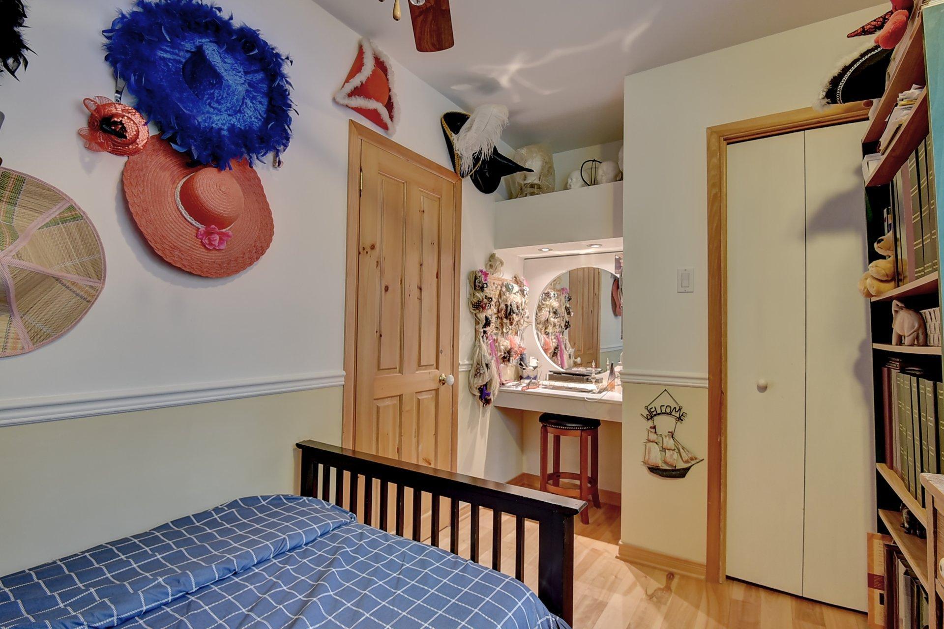 









153


Rue L'Espérance

,
Lavaltrie,




QC
J5T2X1

