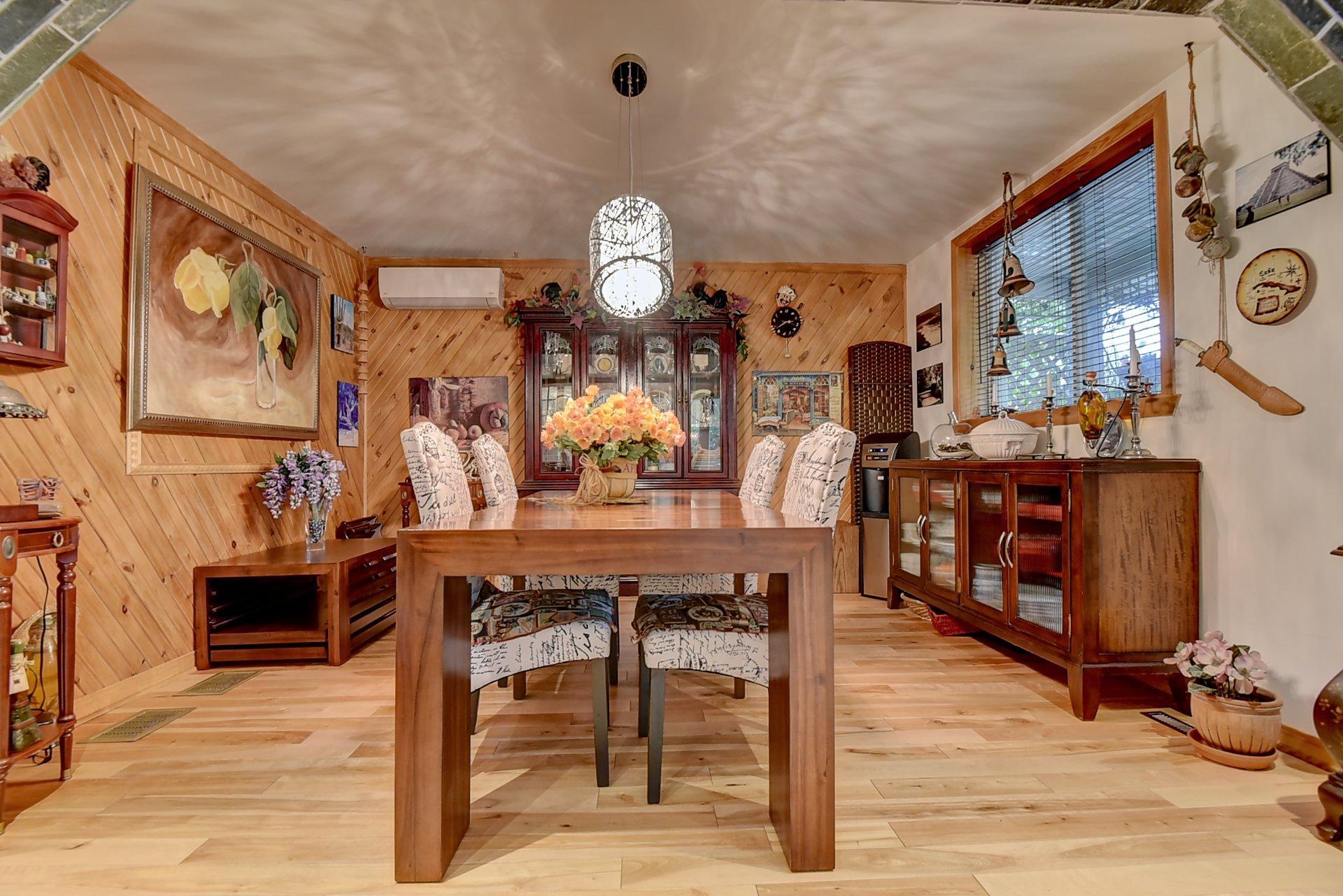 









153


Rue L'Espérance

,
Lavaltrie,




QC
J5T2X1

