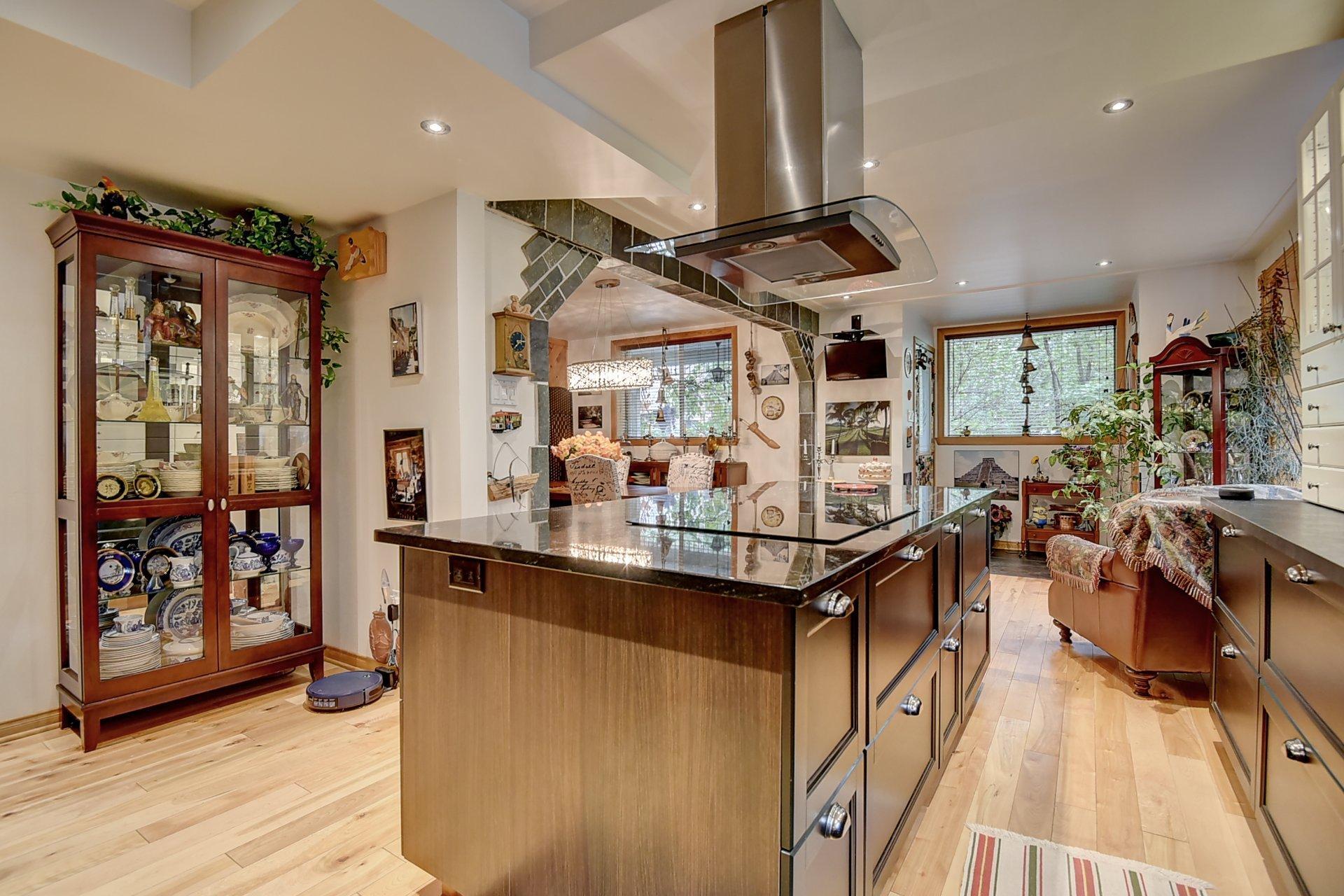 









153


Rue L'Espérance

,
Lavaltrie,




QC
J5T2X1

