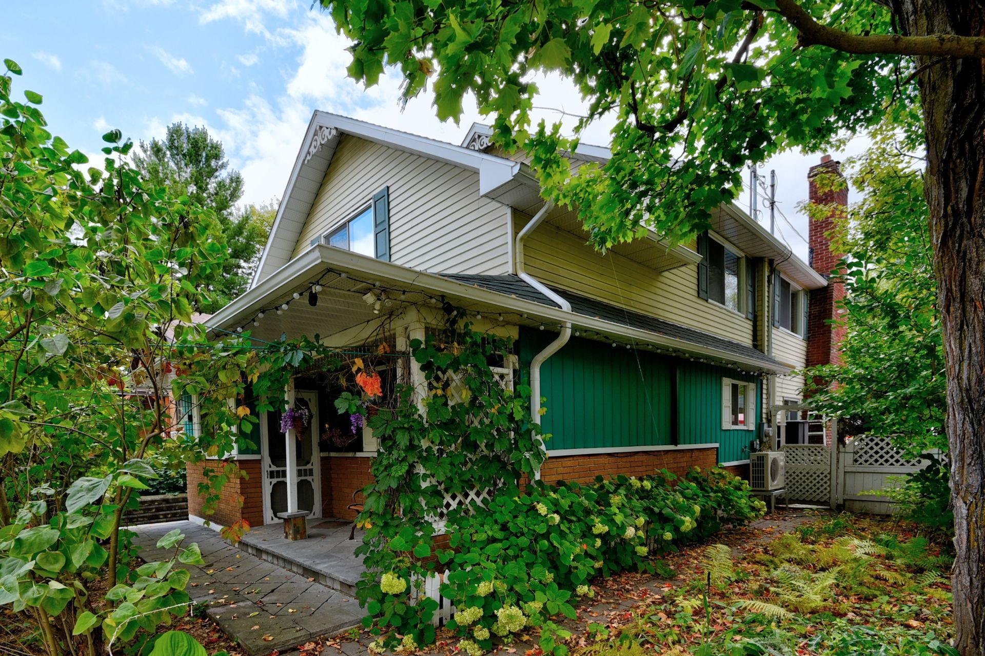 









153


Rue L'Espérance

,
Lavaltrie,




QC
J5T2X1

