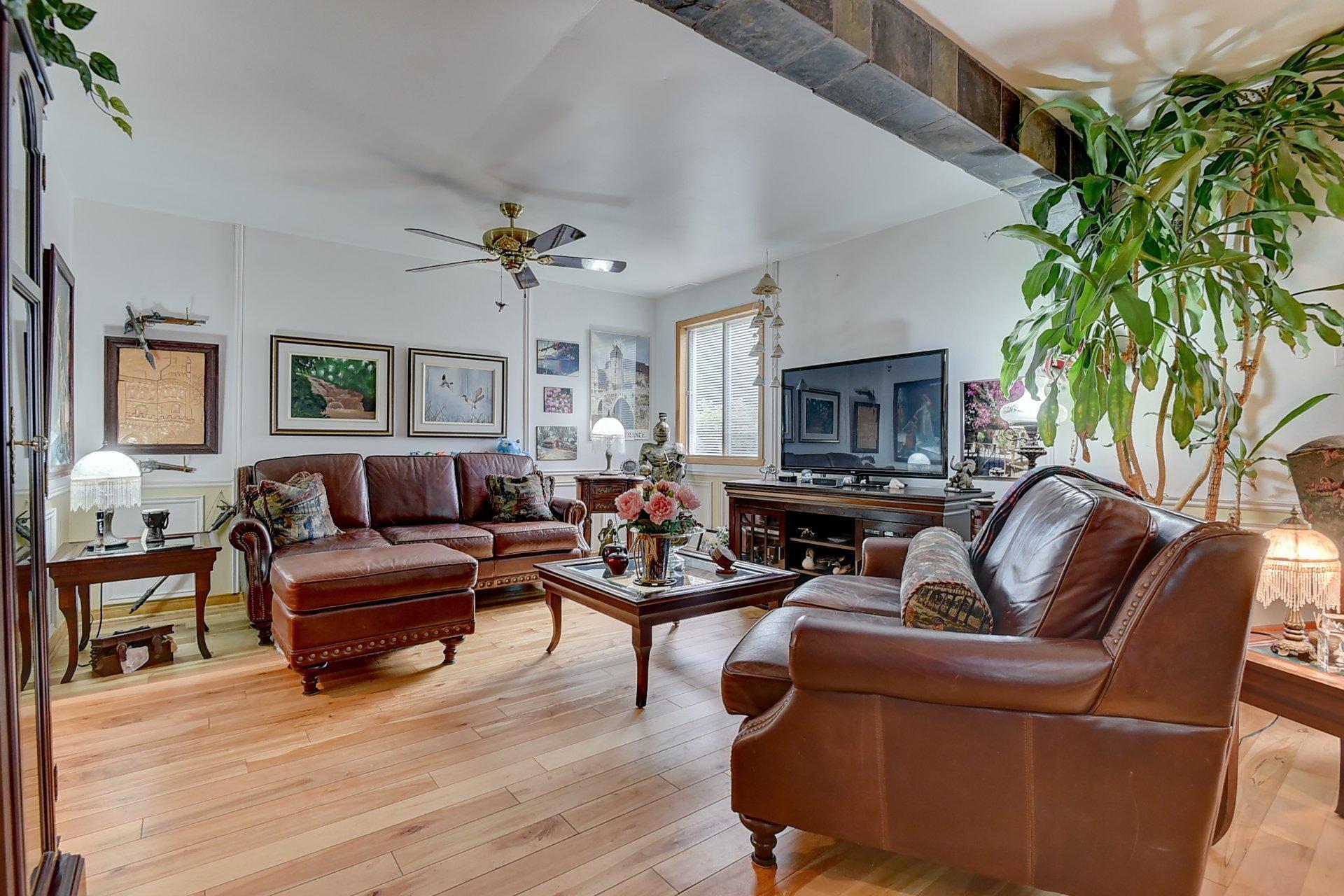 









153


Rue L'Espérance

,
Lavaltrie,




QC
J5T2X1

