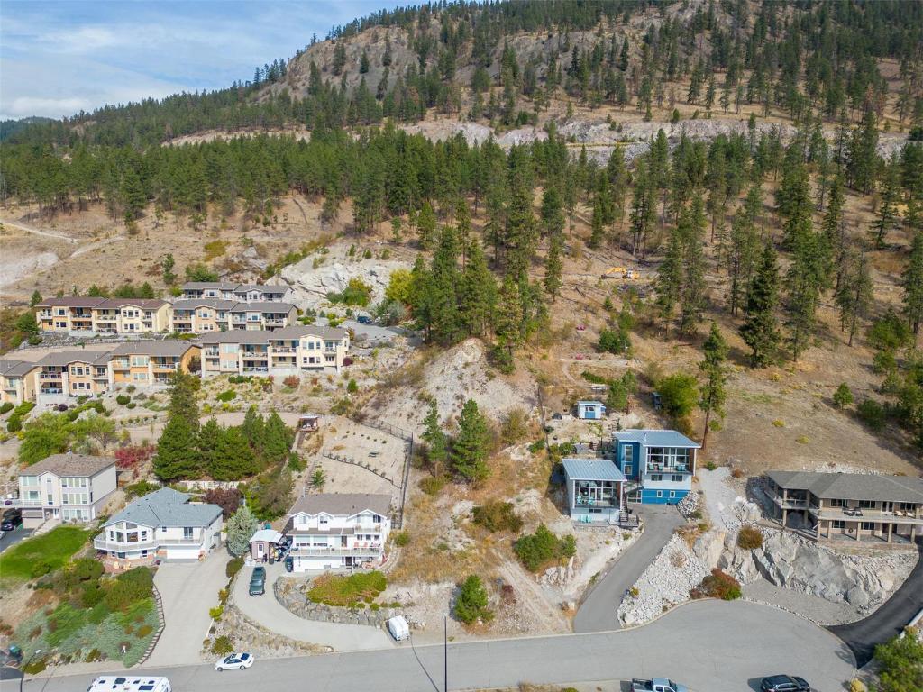 









5166


MacNeill

Court,
Peachland,







BC
V0H 1X2

