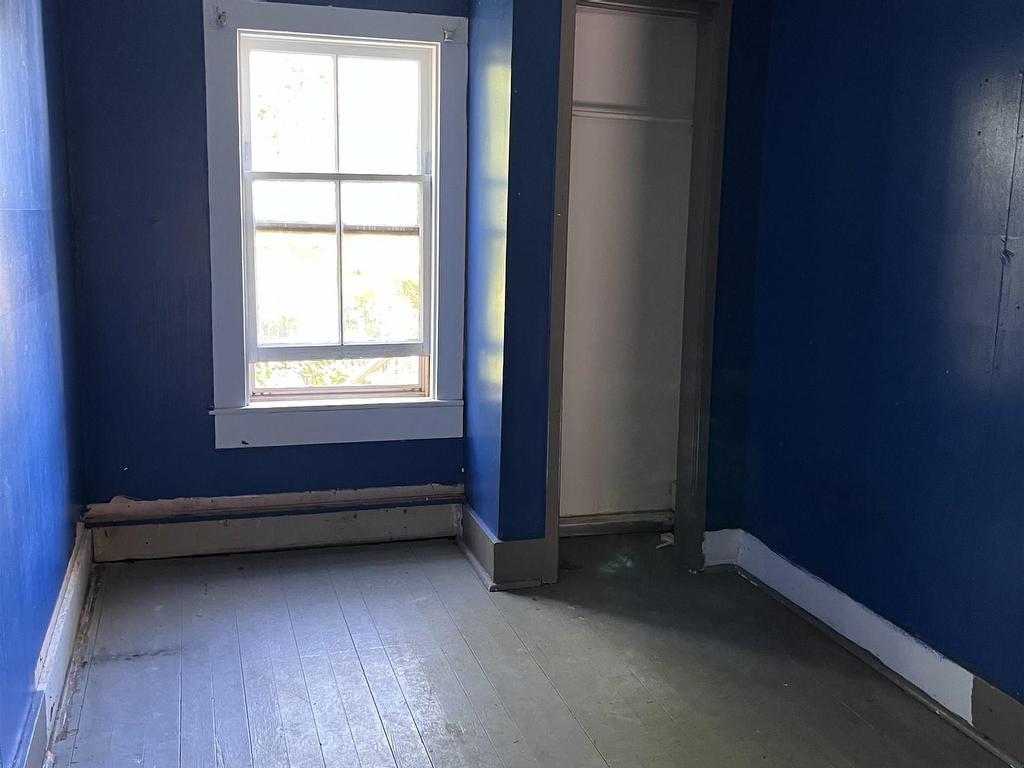 












211 St Anthony Street

,
Annapolis Royal,




NS
B0S 1A0

