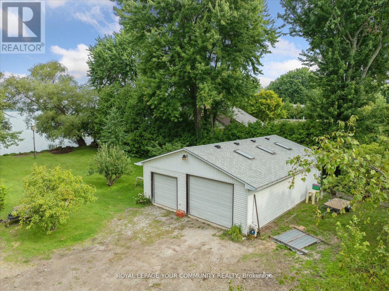 












580 DUCLOS POINT ROAD

,
Georgina,




Ontario
L0E1N0

