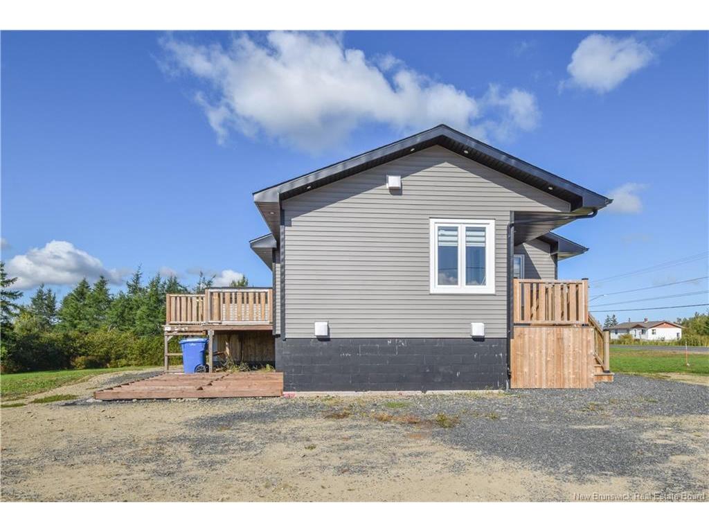 









420


345

RTE,
Évangéline,




NB
E8P 1T8

